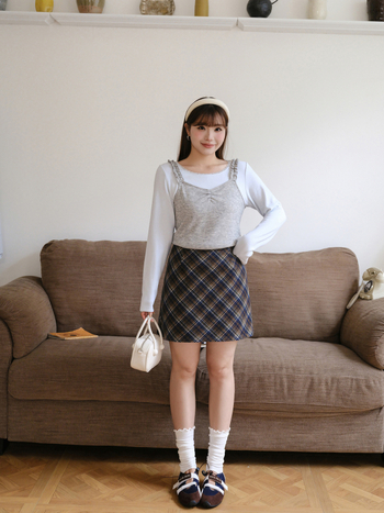 Moteriška A-linijos vilnos languoto sijono, aukštas liemuo, žiema 2025, sudėtinga siuvimo konstrukcija, poliesteris 95%+