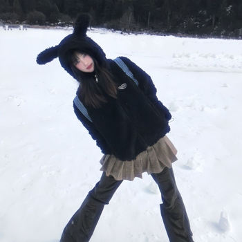 Denim pamut dzseki, téli vastag kialakítás, polo gallér, mandzsettás ujjak, A-vonalú szabás