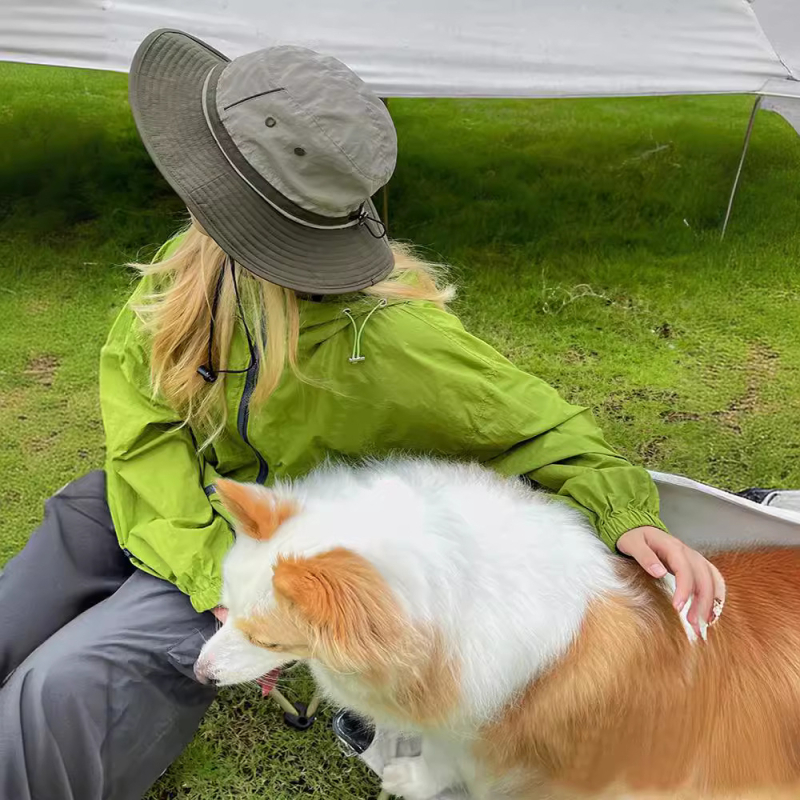 Vanjska windbreaker jakna – Unisex, Brzo suši, S kapuljom, Materijal: kemijska vlakna, Ljeto