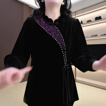 Marškiniai su aukšta apykakle, rankų siuvinėjimas, kinų stiliaus mazgų užsegimas, šifono audinys, ruduo 2024, pagrindinis audinys 90-95% poliesterio, antrasis 70-80% poliesterio, biuras elegantiškas stilius