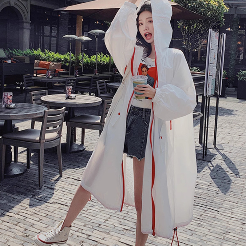 Ženski dugi, lagani kardigan za sunčevu zaštitu s zatvaračem; slobodan kroj do koljena; materijal viskoza/ledeno svila; UPF40+; proljeće 2025; jednobojan; japansko-korejski opušten stil.