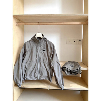 Jachetă de vară ușoară pentru exterior, uscare rapidă, Nylon, croială lejeră, lungime medie (65–80 cm), fermoar, UPF 30+