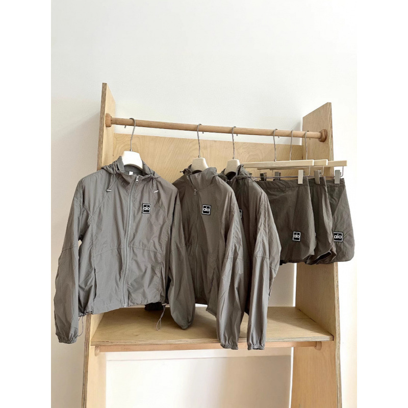 Jachetă de vară ușoară pentru exterior, uscare rapidă, Nylon, croială lejeră, lungime medie (65–80 cm), fermoar, UPF 30+