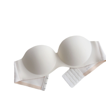 Bezramienková podprsenka pre malé prsia, protišmyková, bezšvová, nylon, miska 3/4, tvar: horná tenká, dolná hrubá, bez kovových výstuží