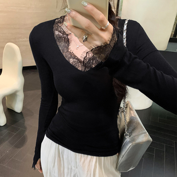 Dámske tielko s čipkou, V-krk, dlhé rukávy, štíhly strih, viskóza 30–50%