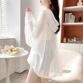 Ženska jakna s kapulom i zatvaračem, poliester tkanina, ultratanka, karirani uzorak, široka silueta