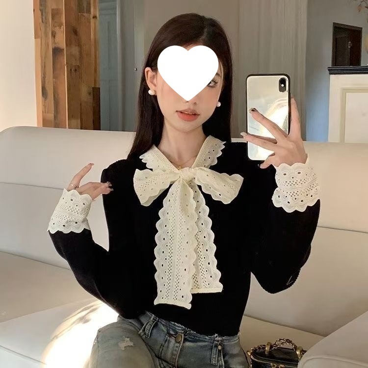 Bez rukava top s franucuskim rebrastim dizajnom, čipkast rub, V izrez, opušten oversize kroj, elegantan i ženstven stil