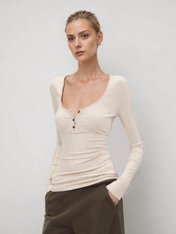 Pamuk-elastan majica s dugim rukavima, V-izrez, uobičajena duljina, casual stil