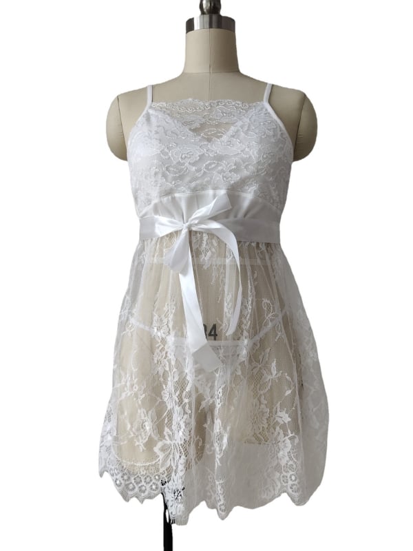 Čipkasto donje rublje s podvezicom, seksi prozirno otkriva dojke, europski stil (Čipka; Stil: otkriva dojke; Poliester 90-95%; Tanka tkanina 121-140 g/m²)