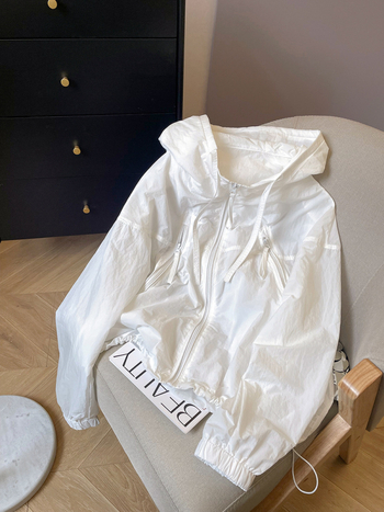 Дамска лека качулка със слънцезащита, с връзка на качулката, дълги ръкави, полиестер, цип отпред, стандартна кройка