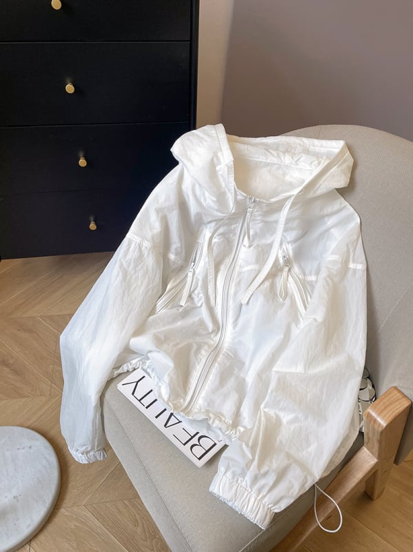 Ženska lagana kapuljačom jakna za zaštitu od sunca, dugi rukavi, poliester, prednji zip, standardni kroj