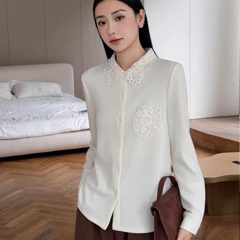 Moteriškas megztinis kardiganas su nėrinių siuvinėjimu, akrilinis pluoštas ir akrilo mišinys, apykaklė su reveru ir ilgomis rankovėmis