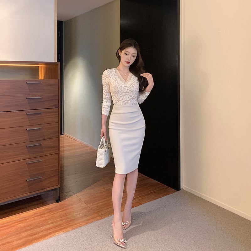 Moteriška nėrinių palaidinė su V-iškirpte, ilgomis rankovėmis, kiaurių nėrinių raštas, A linijos siluetas, nailono/akrilinio mišinio, rudens 2025 leidimas