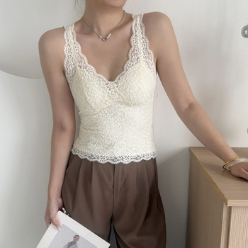 Pamučni bralet s 3/4 košarom, V-izrez, cvjetna čipka, čvrste naramenice, može se nositi i kao vanjski dio odjeće