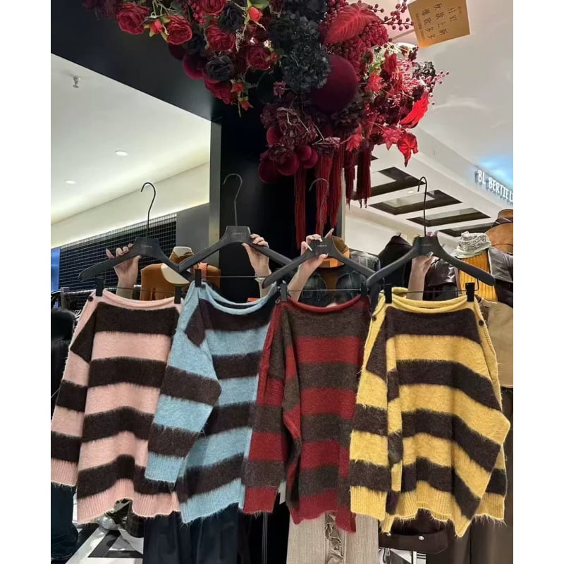 Pleten vrh s prugama, dugi rukavi, visoki ovratnik, konopno vlakno, korejski gradski stil, jesen 2025