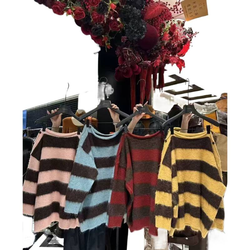 Pleten vrh s prugama, dugi rukavi, visoki ovratnik, konopno vlakno, korejski gradski stil, jesen 2025