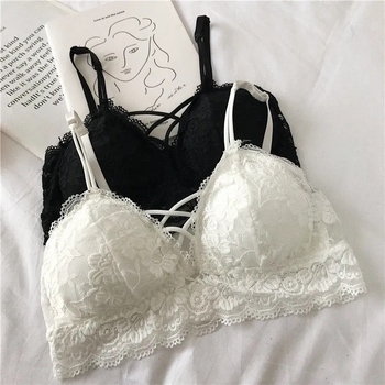 Čipkasti bandeau top, bez naramenica, otvorena leđa, elastan/spandeks materijal, košarica 3/4, srednje oblikovanje, duljina prsa