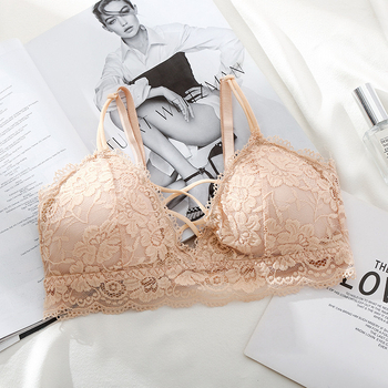 Čipkasti bandeau top, bez naramenica, otvorena leđa, elastan/spandeks materijal, košarica 3/4, srednje oblikovanje, duljina prsa