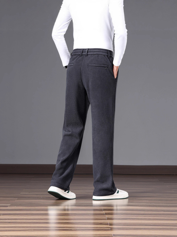 Muške corduroy hlače s fleece podstavom, zimske, ravne kroje, opuštena silueta, za muškarce srednje dobi