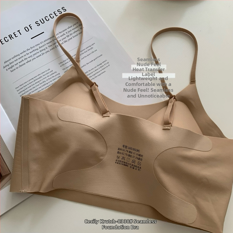 Nailoninė liemenėlė, 3/4 puodelio formos kaušelis, plonas formuojamas kaušelis, putų įdaila, vest stiliaus