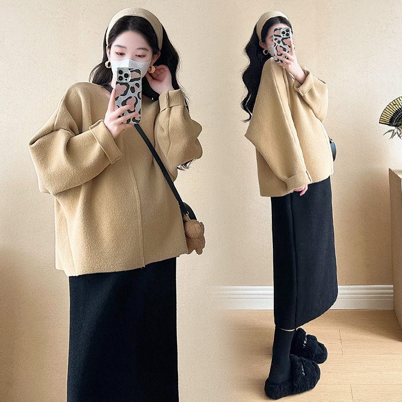 Set pentru gravide: top și fustă, material lână, mâneci jumătate, stil japonez-coreean lejer, iarna 2024