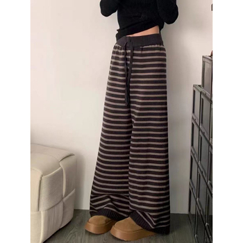 Široke hlače od vunene smese s pletenim prugama, visokim strukom, debela tkanina, zima 2025 (Vunena smesa; Poliester; Širok kroj; Visok struk; Debela tkanina)