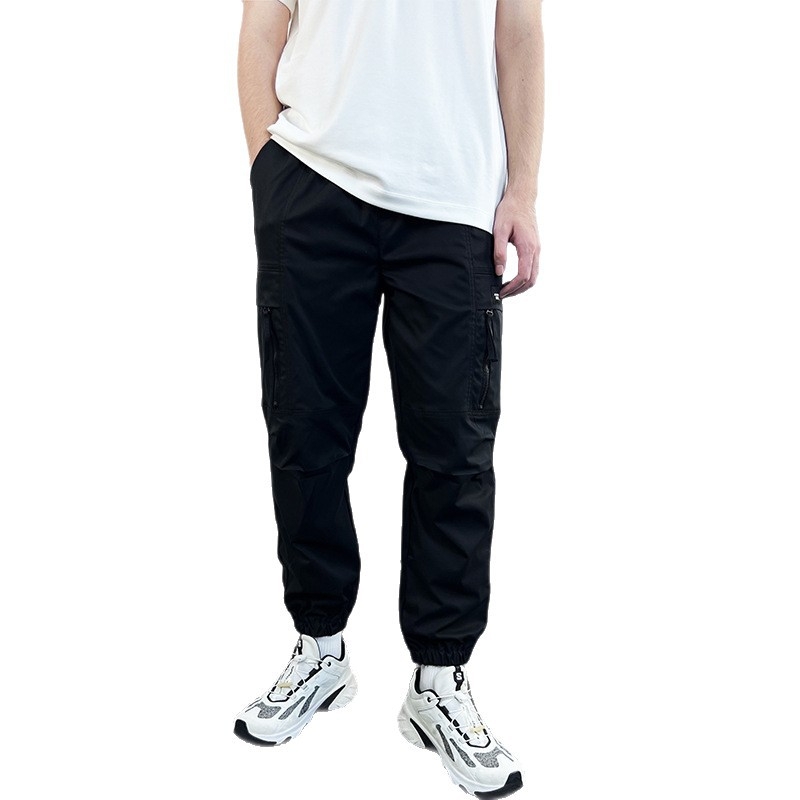 Ženske casual hlače — uski kroj, srednji visoki struk, pamuk-poliester smjesa (70–80% poliester), mikroelastičnost