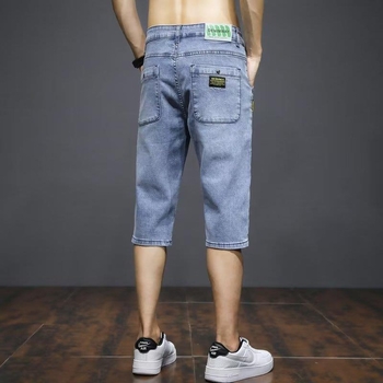 Muške kratke hlače ravnog kroja, niska struka, poliester materijal, kratka duljina