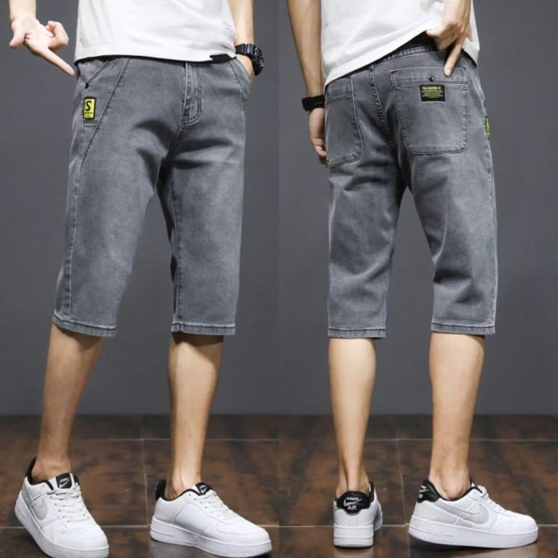 Muške kratke hlače ravnog kroja, niska struka, poliester materijal, kratka duljina