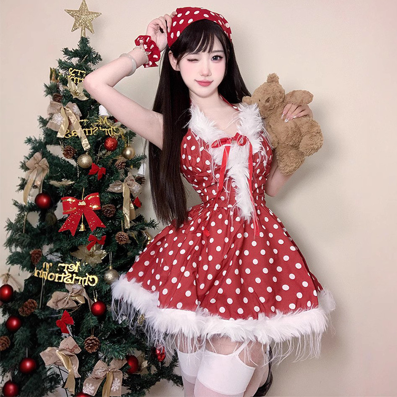 Scénické šaty s zlatým velúrom, polyester, Zima 2024, ženy 18–24