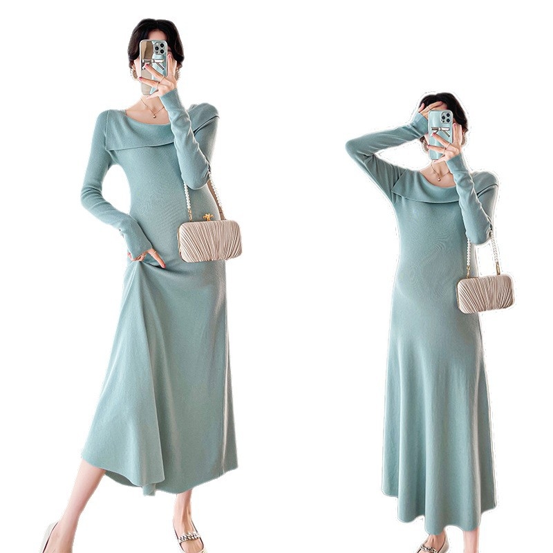 Rochie de maternitate tricotată pentru toamnă-iarna, mâneci lungi, guler rever, lungime midi, monocromă, stil elegant de birou