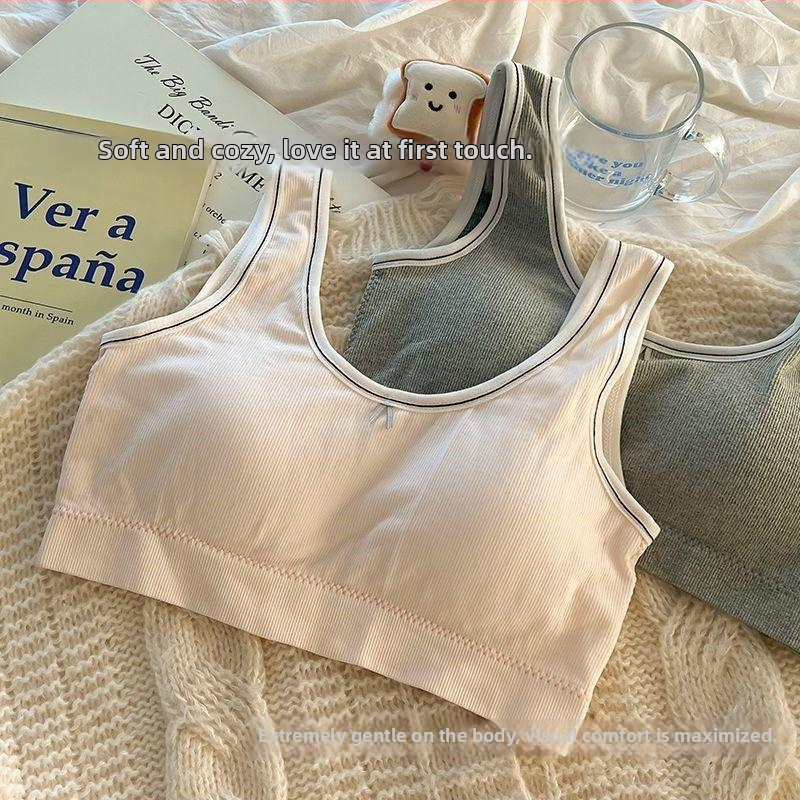 Detská športová podprsenka-vest, nylon, 3/4 miska, tvarovaná miska s tenkým horným a hrubším spodkom, priedušný, pohodlný