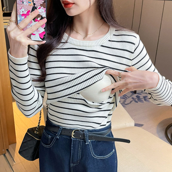 Dojilni pulover s prugama, okrugli izrez, dugi rukavi, uski kroj, otvor za dojenje (prugama; okrugli izrez; dugi rukavi; uski kroj; otvor za dojenje)