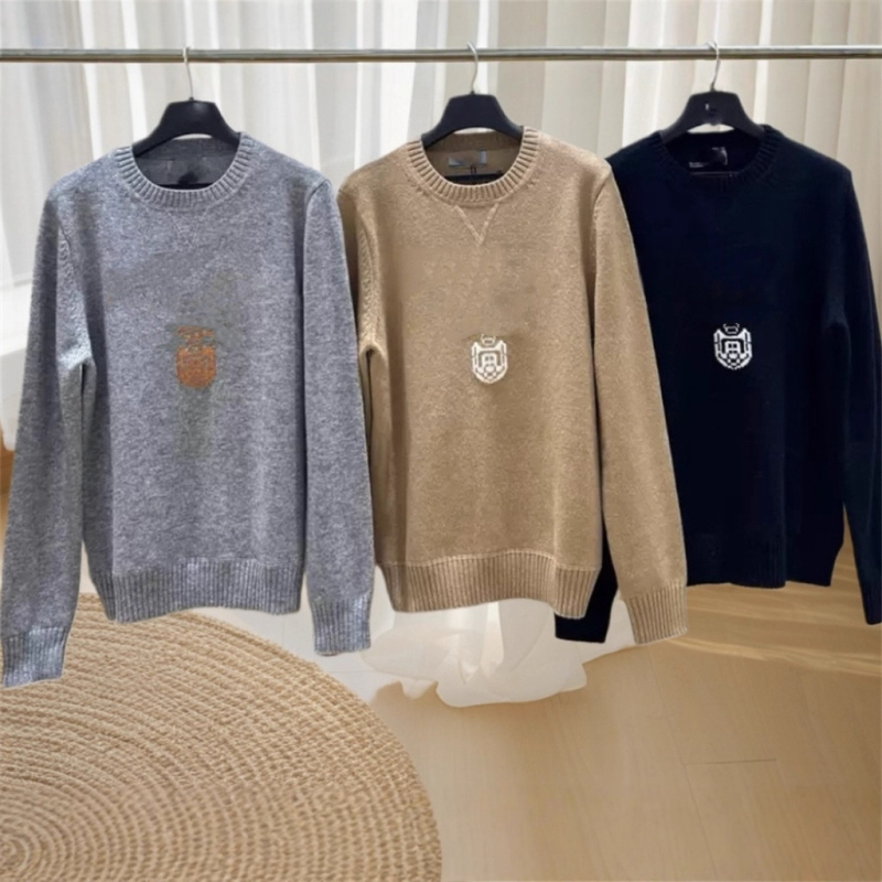 Πλεκτό πουλόβερ με κουκούλα και κέντημα, μείξη μαλλιού προβάτων, 3/4 μανίκια, στρογγυλή λαιμόκοψη, Φθινόπωρο 2025