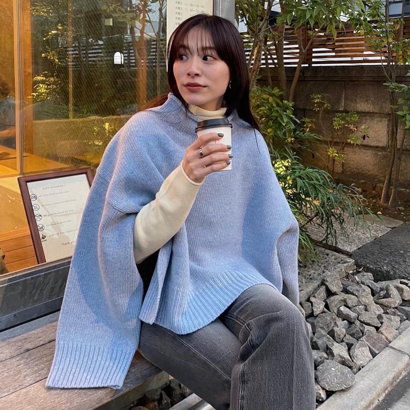 Πουλόβερ σε Cape στυλ, ελεύθερη γραμμή, ημιυψηλός γιακά, Raglan μακριά μανίκια, μαλλί 95%+