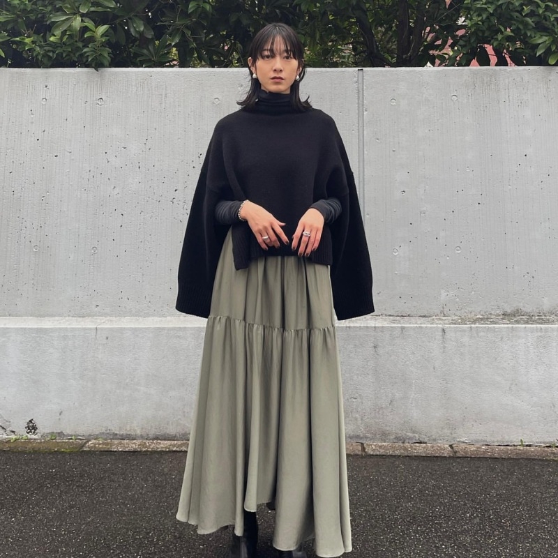 Πουλόβερ σε Cape στυλ, ελεύθερη γραμμή, ημιυψηλός γιακά, Raglan μακριά μανίκια, μαλλί 95%+