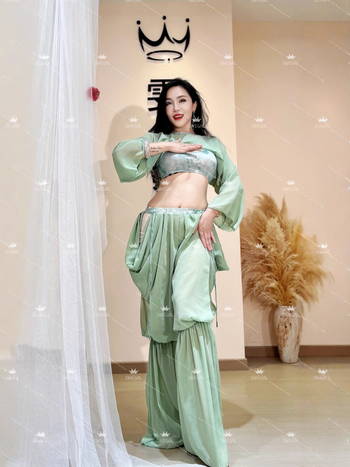 Kostim za trbušni ples za vježbanje – Četverodijelni set, šifon materijal, poliester 30–50%, elegantan stil, svjež i sladak