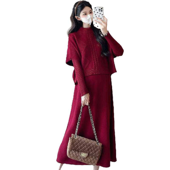 Σετ εγκυμοσύνης από πλεκτό φόρεμα δύο τεμαχίων: 3/4 μανίκια, γιακάς σε σχήμα φύλλου λωτού, ακρυλικό ύφασμα (95%+), midi ακανόνιστη φούστα