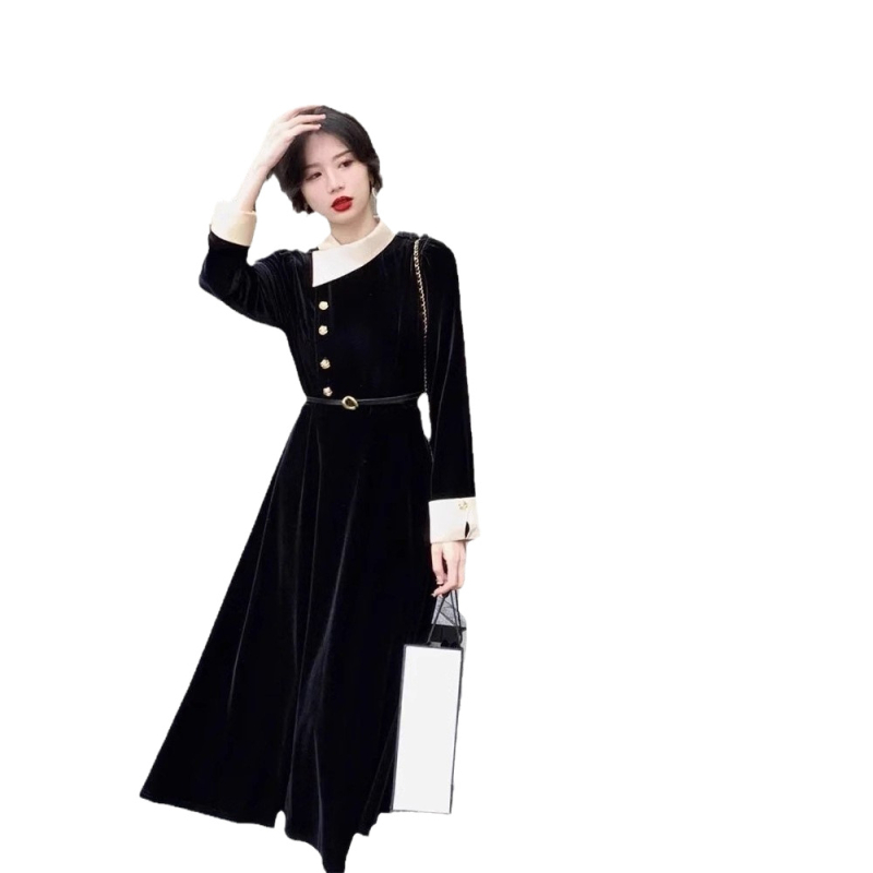 Bársonyruha A-vonalú szabással, sálgallérral, hosszú ujjú, laza derékkal