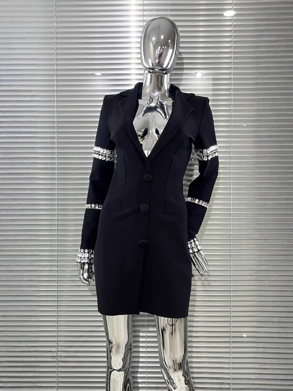 Bandážové šaty z polyesteru, dlhé rukávy, hlboký V výstrih, A-linijny strih, zips