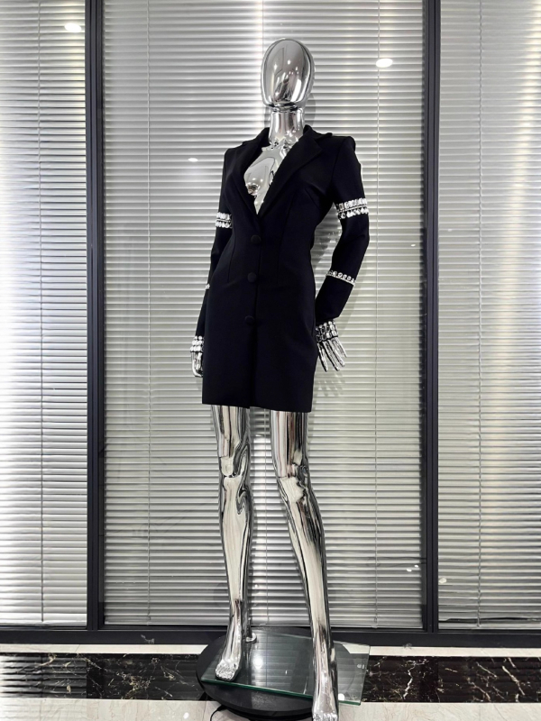 Bandážové šaty z polyesteru, dlhé rukávy, hlboký V výstrih, A-linijny strih, zips