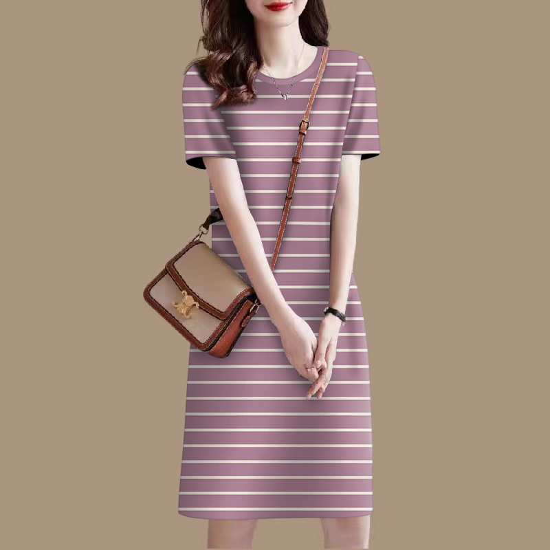 Šaty s pruhmi, okrúhly výstrih, krátke rukávy, stredná dĺžka, polyester
