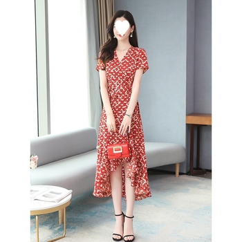 Ice Silk ruha, plusz méret, V-nyakú, midi hossz, poliészter 90–95%