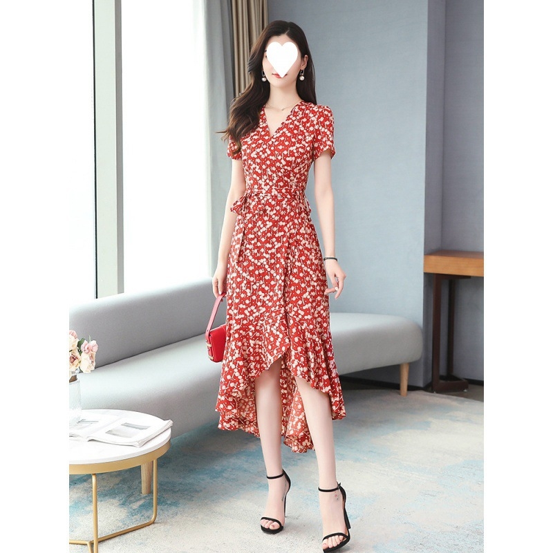 Ice Silk ruha, plusz méret, V-nyakú, midi hossz, poliészter 90–95%