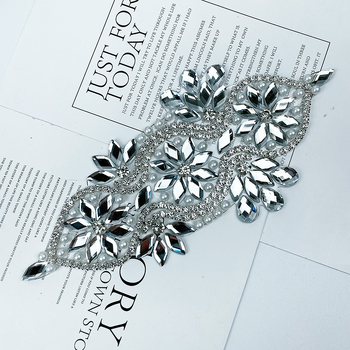 Kozmetički dodaci — Pojas s cvjetnim rhinestones za vjenčanu haljinu i kostim belly dance; materijali: rhinestones, staklo, biser; obrada: ljepilo; marka: Tidian Jewelry; godina/sezona: jesen 2023; stil: originalni dizajn