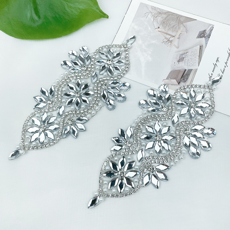 Kozmetički dodaci — Pojas s cvjetnim rhinestones za vjenčanu haljinu i kostim belly dance; materijali: rhinestones, staklo, biser; obrada: ljepilo; marka: Tidian Jewelry; godina/sezona: jesen 2023; stil: originalni dizajn