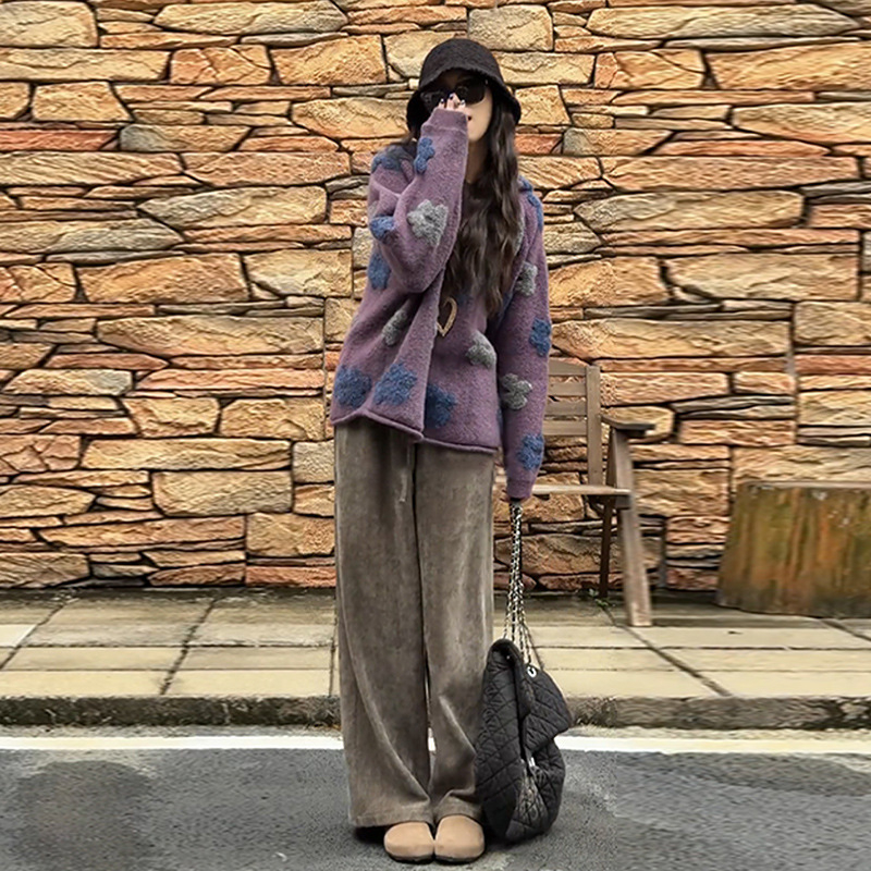 Kostim za trudnice: džemper s izvezenim cvjetnim motivom i podrškom za trbuh, široke hlače, dugi rukavi, pamuk-poliester s najlonom