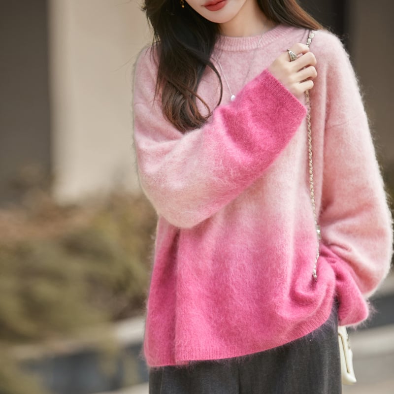 Γυναικείος πλεκτός πουλόβερ από μαλλί-κασμίρ με gradient πλέξη, στρογγυλός λαιμός, μακριά μανίκια, άνετη γραμμή