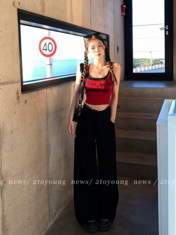 Дамски топ с презрамки – фалшиви две части за джаз танц, тясна кройка, вискоза 90–95%, едноцветен модел