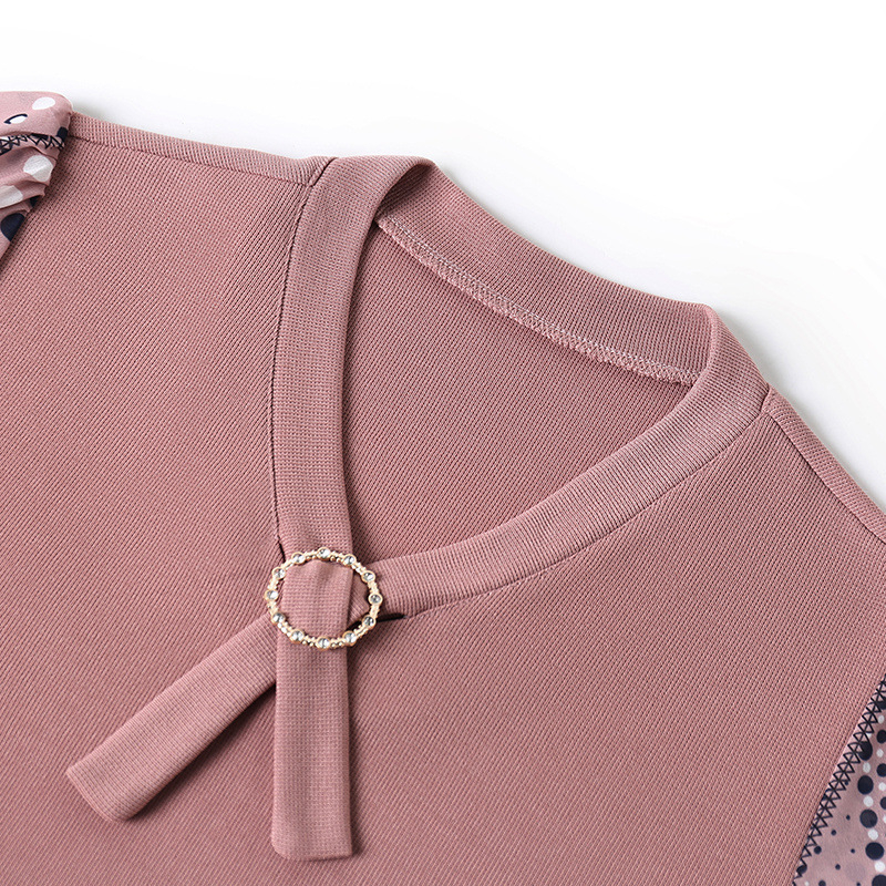 Tricou cu decolteu în V, poliester, stil urban, mâneci scurte, croială lejeră